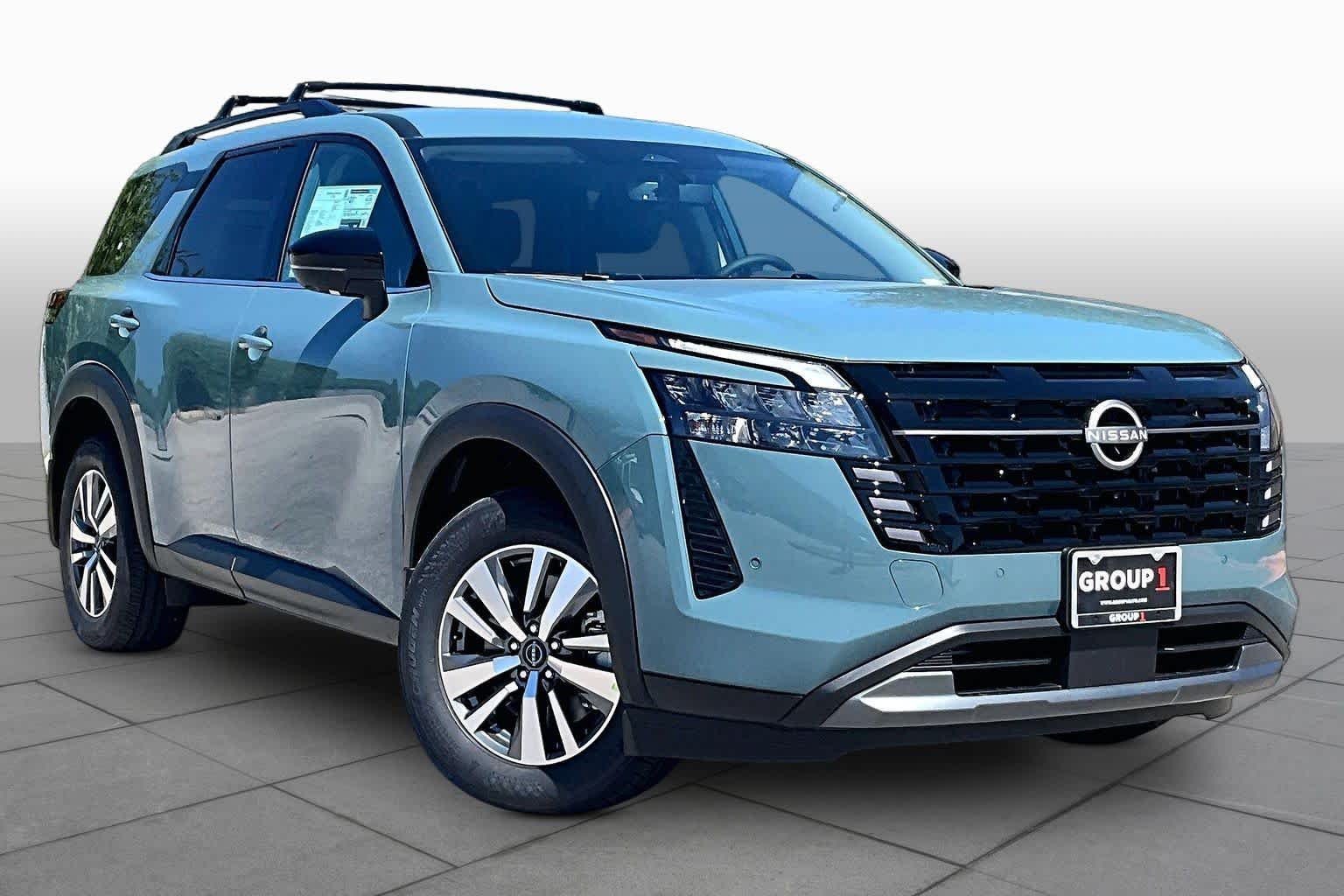 New 2026 Baltic Teal Pearl Nissan SL image 2