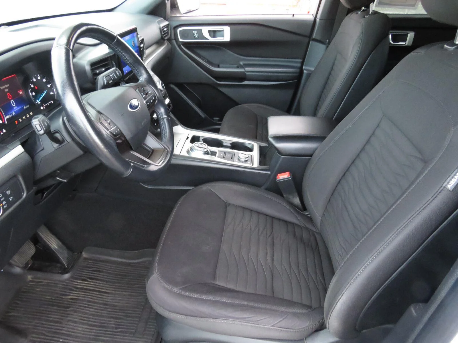 Used 2020 Oxford White Ford XLT image 22