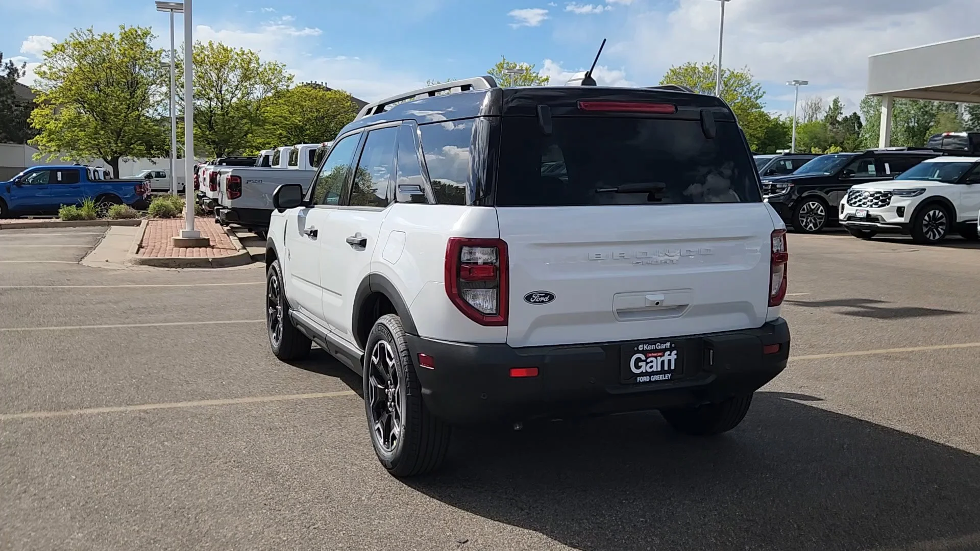 New 2026 Oxford White Ford Outer Banks image 18