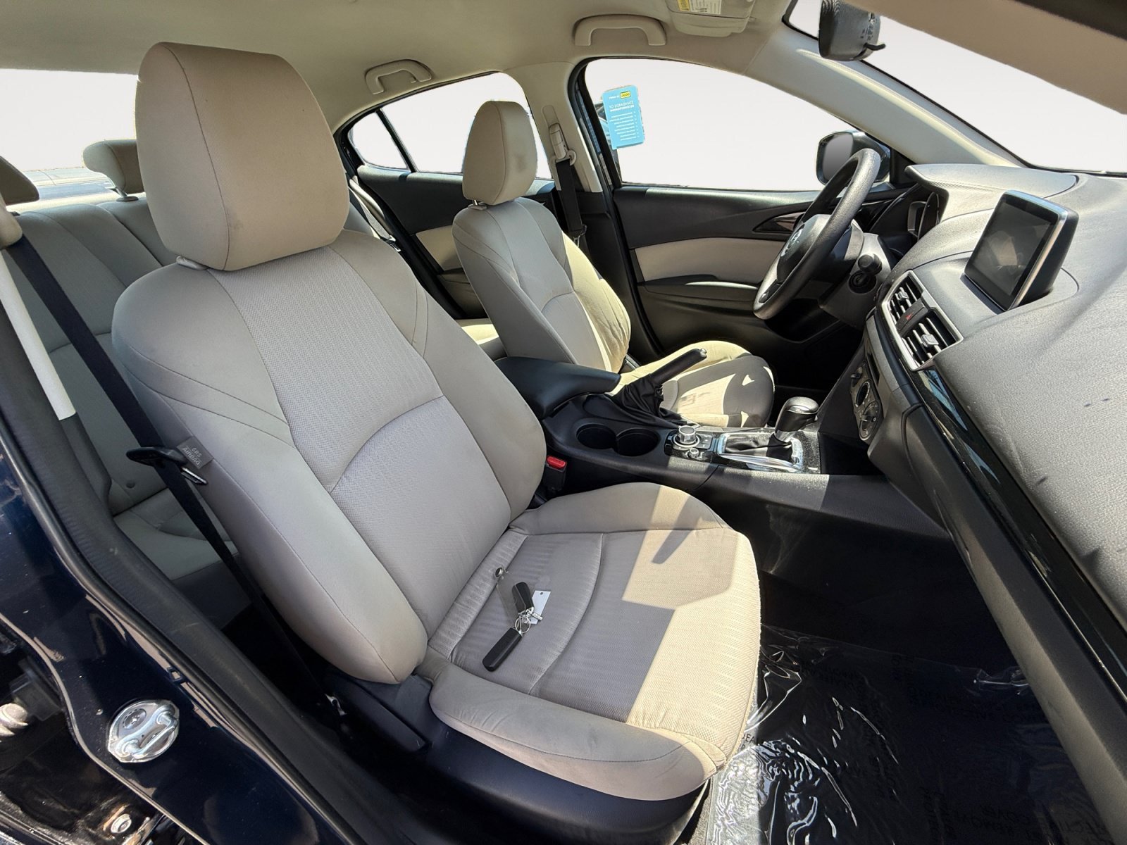 Used 2015 Crystal Blue Mazda i Sport image 19