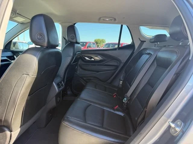 Used 2020 SATIN STEEL METALLIC GMC SLT image 10