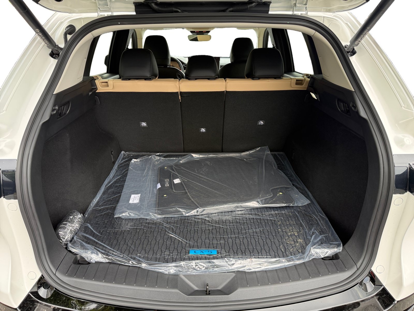 New 2026 Rhodium White Metallic Mazda 2.5 S Premium Plus image 17