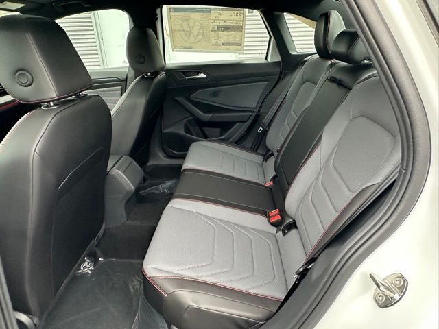 New 2026 Pure White Volkswagen 2.0T Autobahn image 24