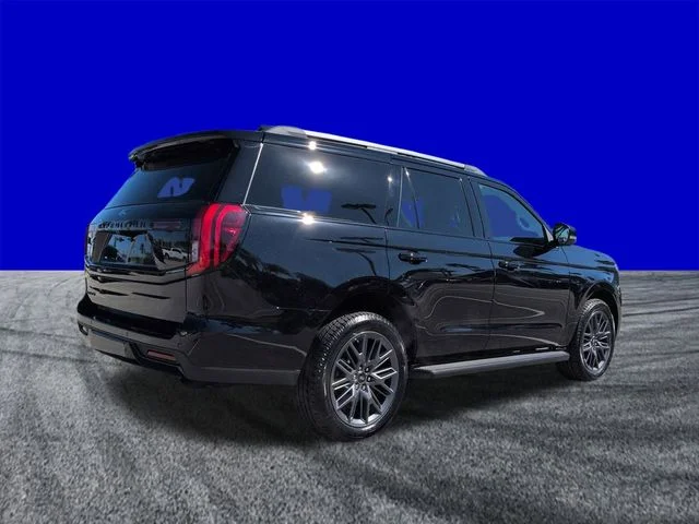 New 2026 Agate Black Metallic Ford Platinum® image 4