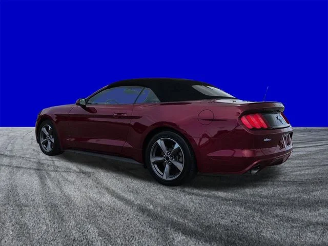Used 2015 Ruby Red Metallic Tinted Clearcoat Ford V6 image 6
