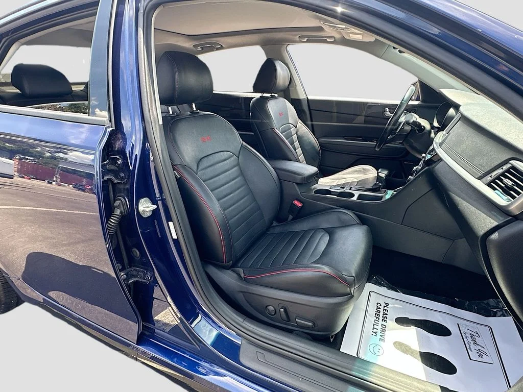 Certified Used 2020 Blue Kia SX image 29