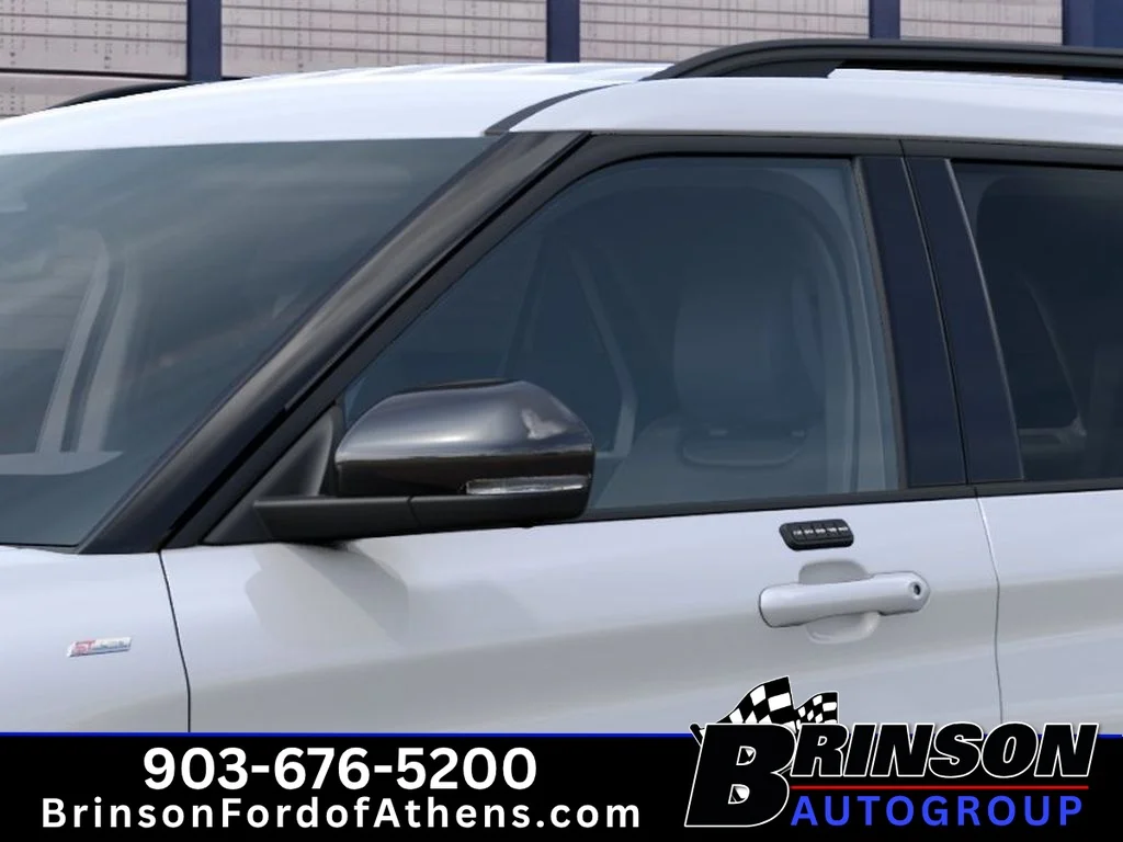 New 2027 Star White Metallic Tri-Coat Ford ST-Line image 20
