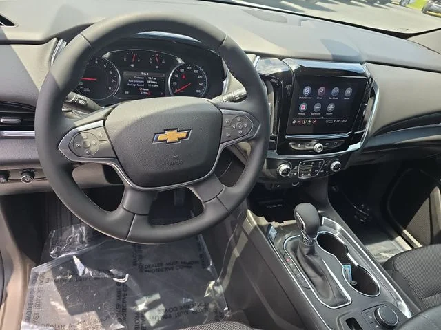 Used 2023 White Chevrolet LT image 18