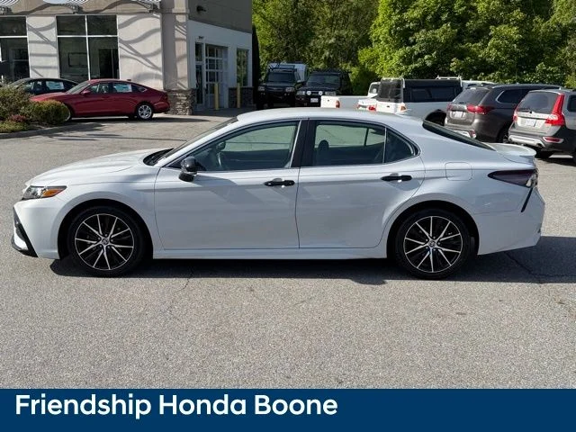 Used 2023 White Toyota SE Nightshade image 8