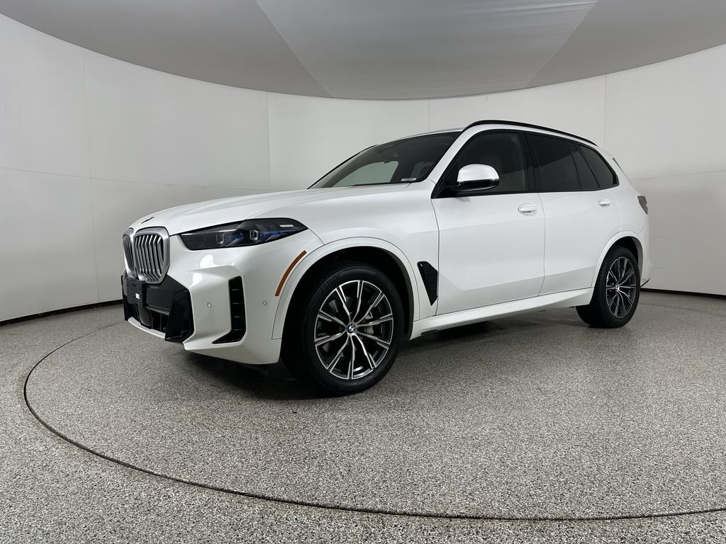 Certified Used 2025 Mineral White Metallic BMW xDrive40i image 5