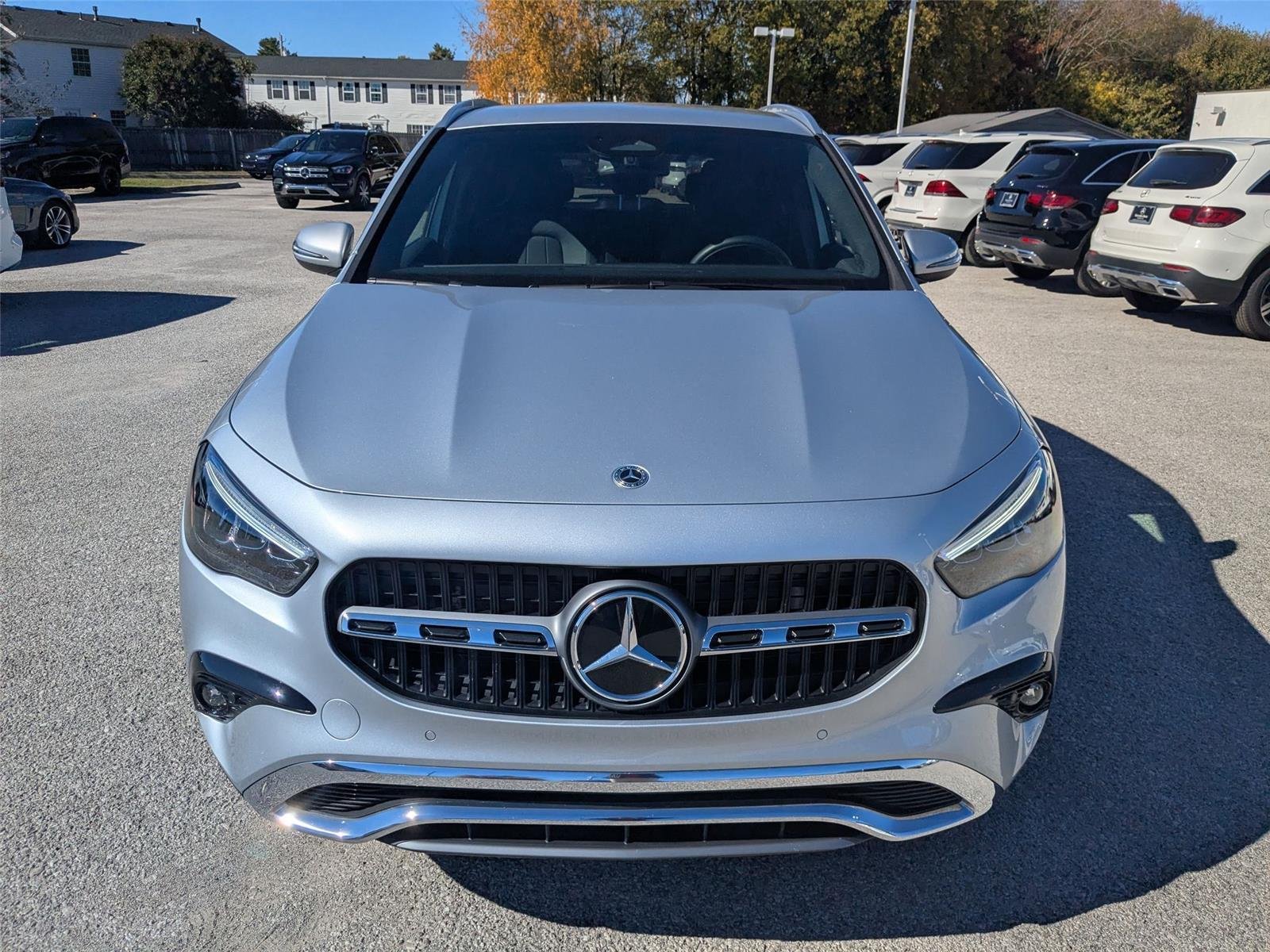 Used 2025 Cirrus Silver Metallic Mercedes-Benz GLA 250 image 2
