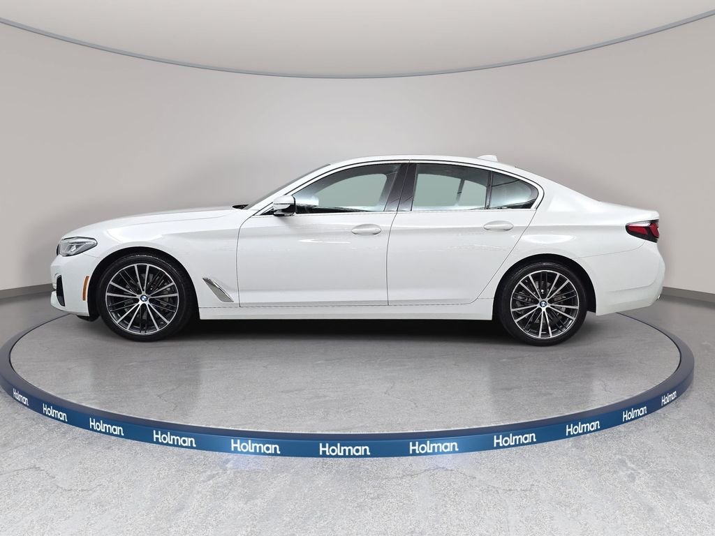 Used 2023 Alpine White BMW 530i xDrive image 9
