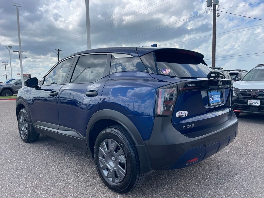 Used 2025 Blue Nissan S image 5
