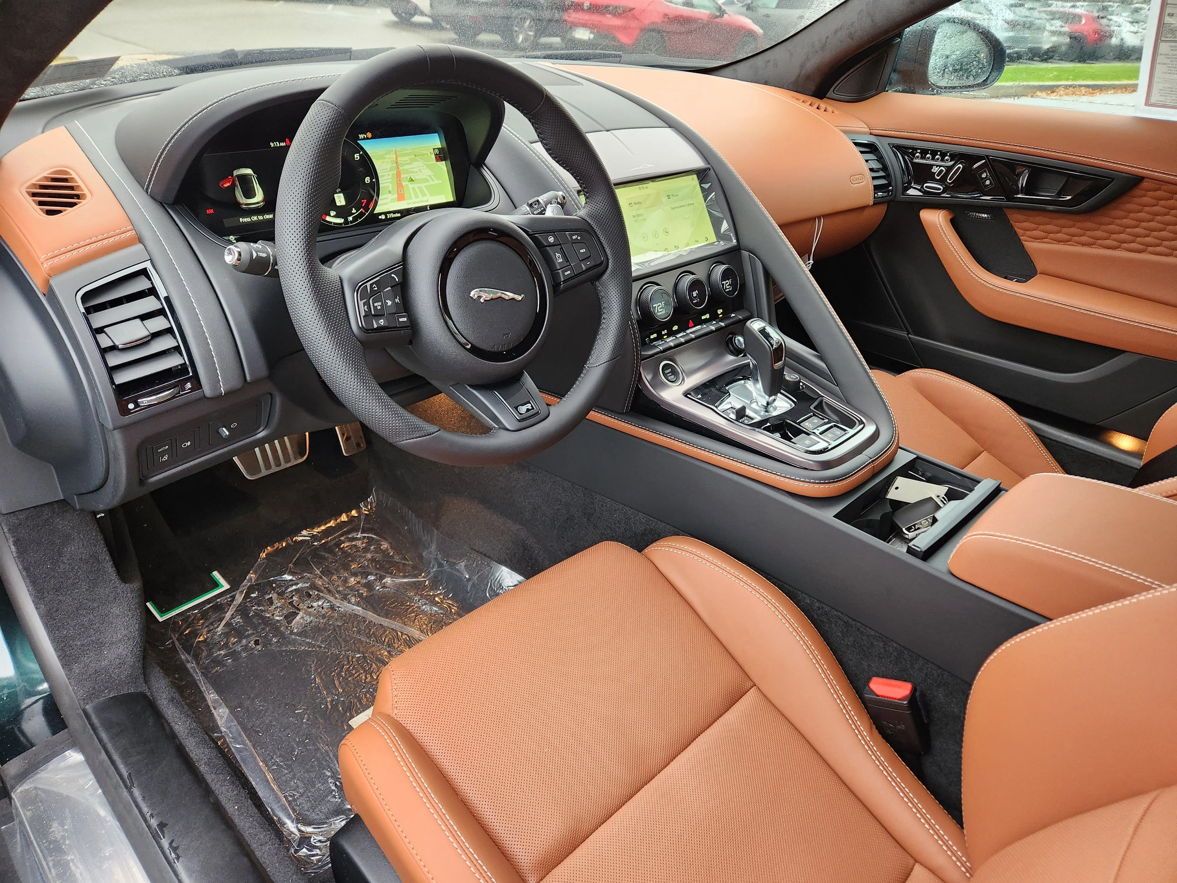 Used 2024 Green Jaguar P575 R75 image 13