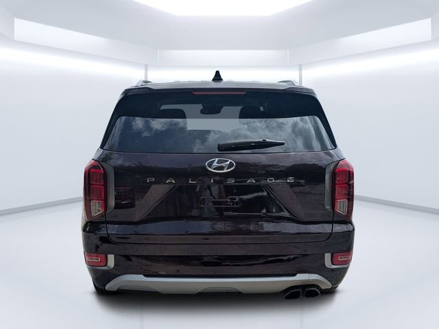 Used 2021 Red Hyundai Limited image 4