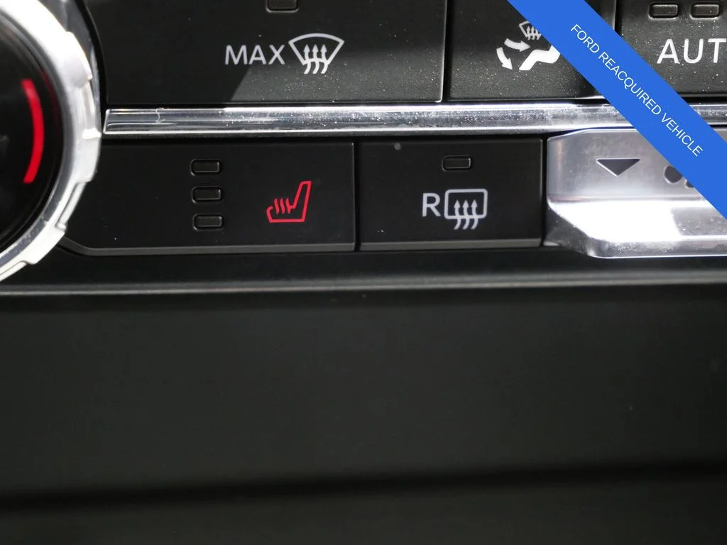 Used 2022 Red Ford XLT image 25