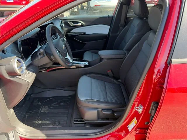 2026 Chevrolet Trax LT - Photo 14