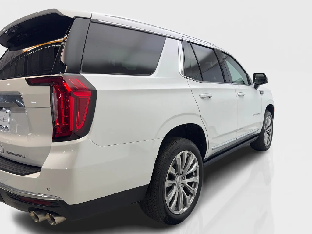Used 2024 White GMC Denali image 15