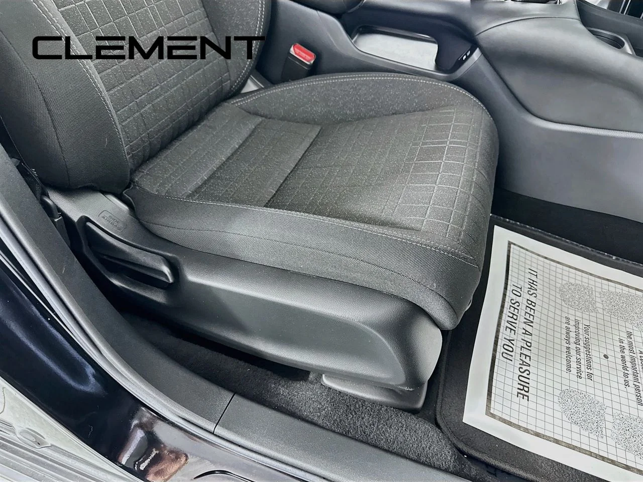 Certified Used 2025  Honda LX image 31