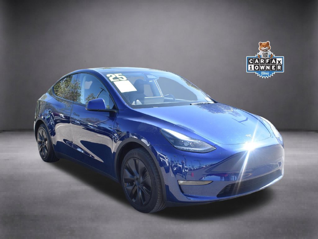 Used 2025 Tesla Model Y Long Range with VIN 7SAYGAEE7SF264669 for sale in Moreno Valley, CA
