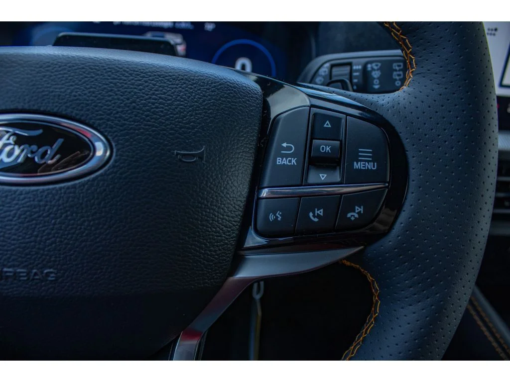 New 2026 STAR WHITE METALLIC Ford Tremor image 23