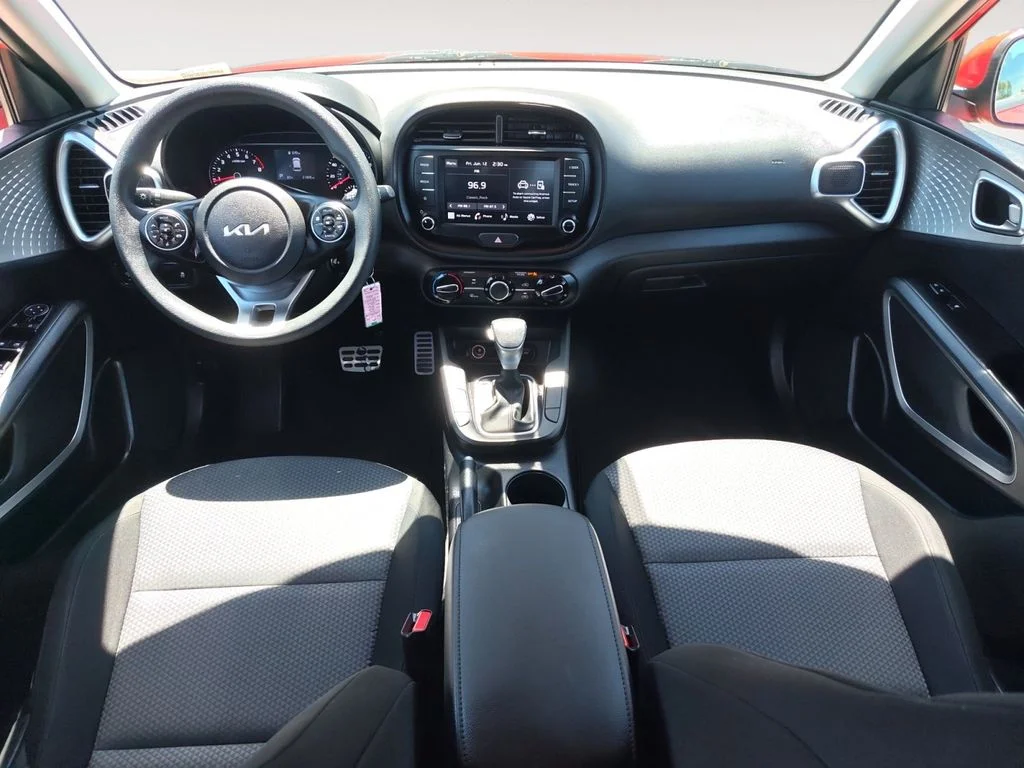 Used 2022 Red Kia LX image 10