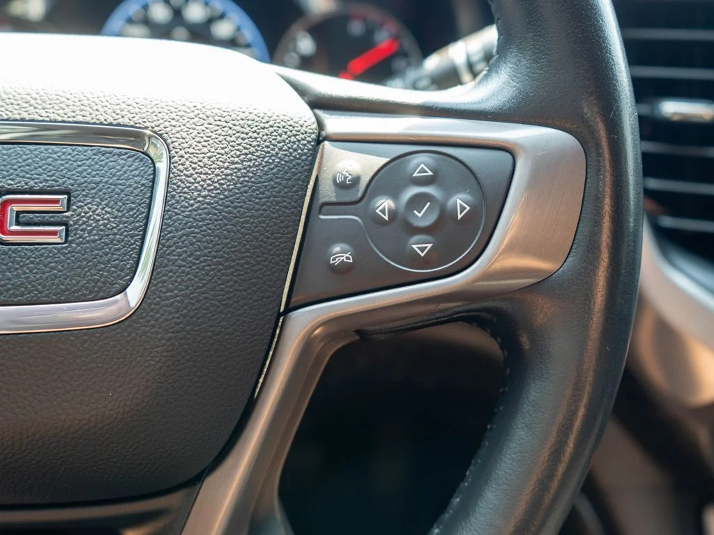 Used 2021 Gray GMC AT4 image 22