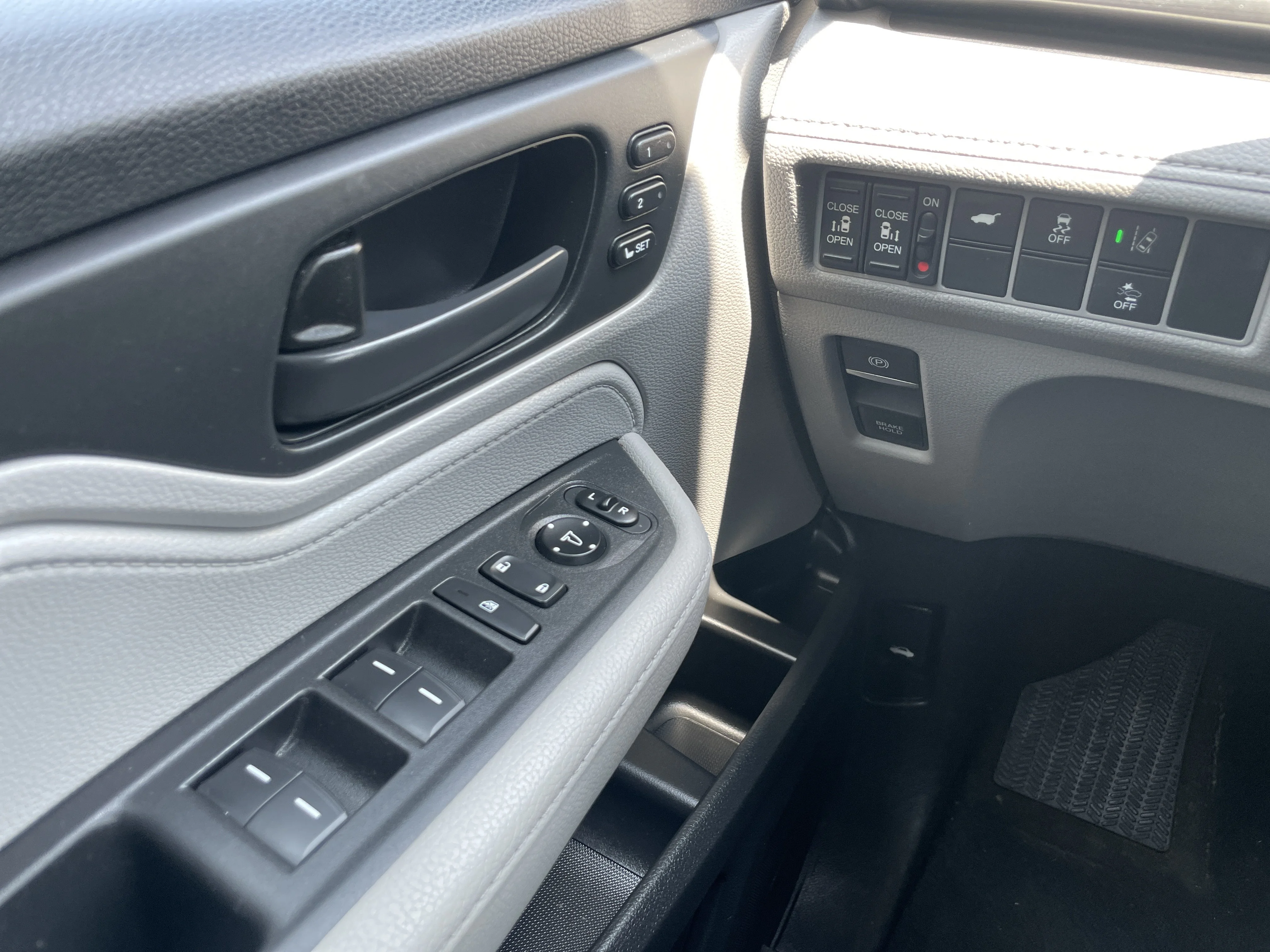 Certified Used 2019 Modern Steel Metallic Honda EX-L image 26