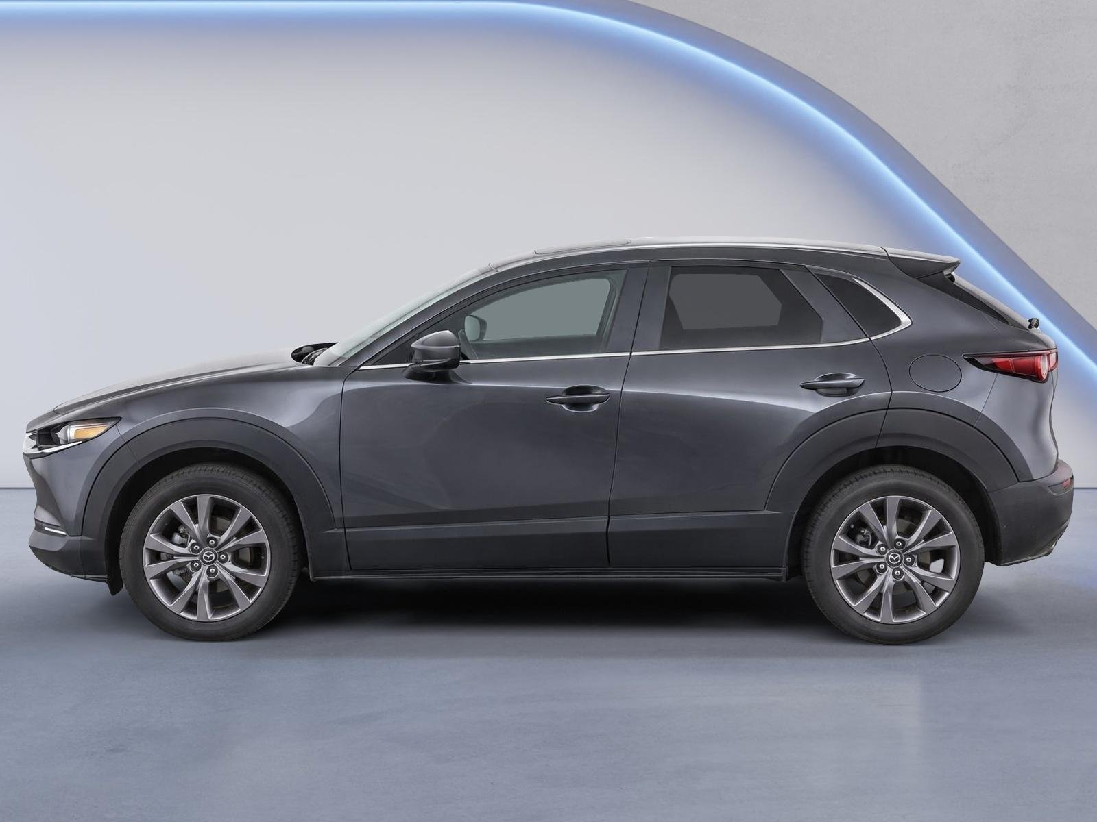 Used 2021 Machine Gray Metallic Mazda Preferred image 7