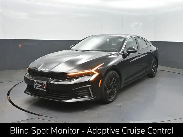Used 2025 Black Kia LXS image 1