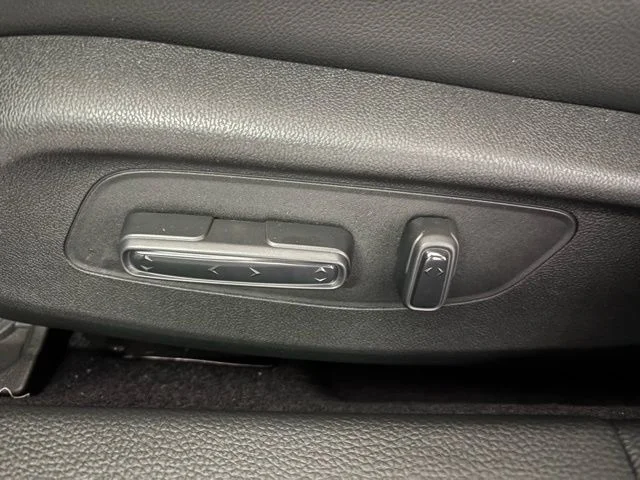 2026 Acura Integra Base - Photo 11