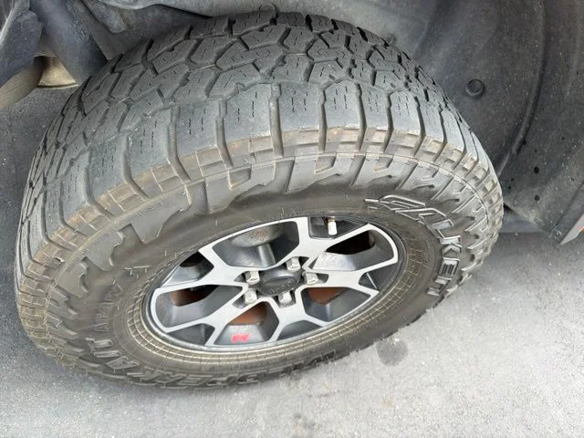 Used 2019 Orange Jeep Unlimited Rubicon image 7
