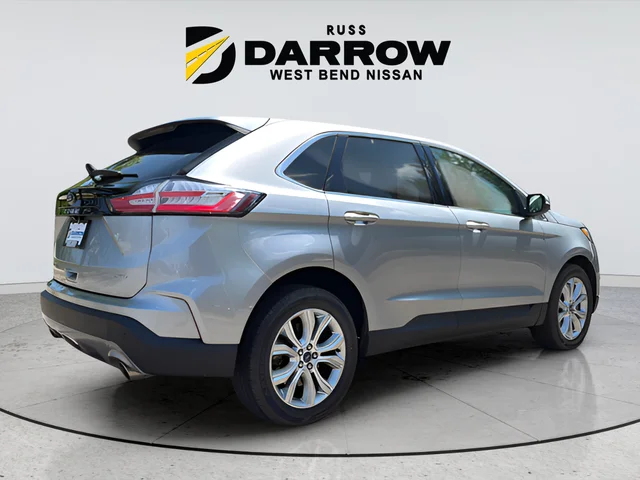 Used 2022 Silver Ford Titanium image 5