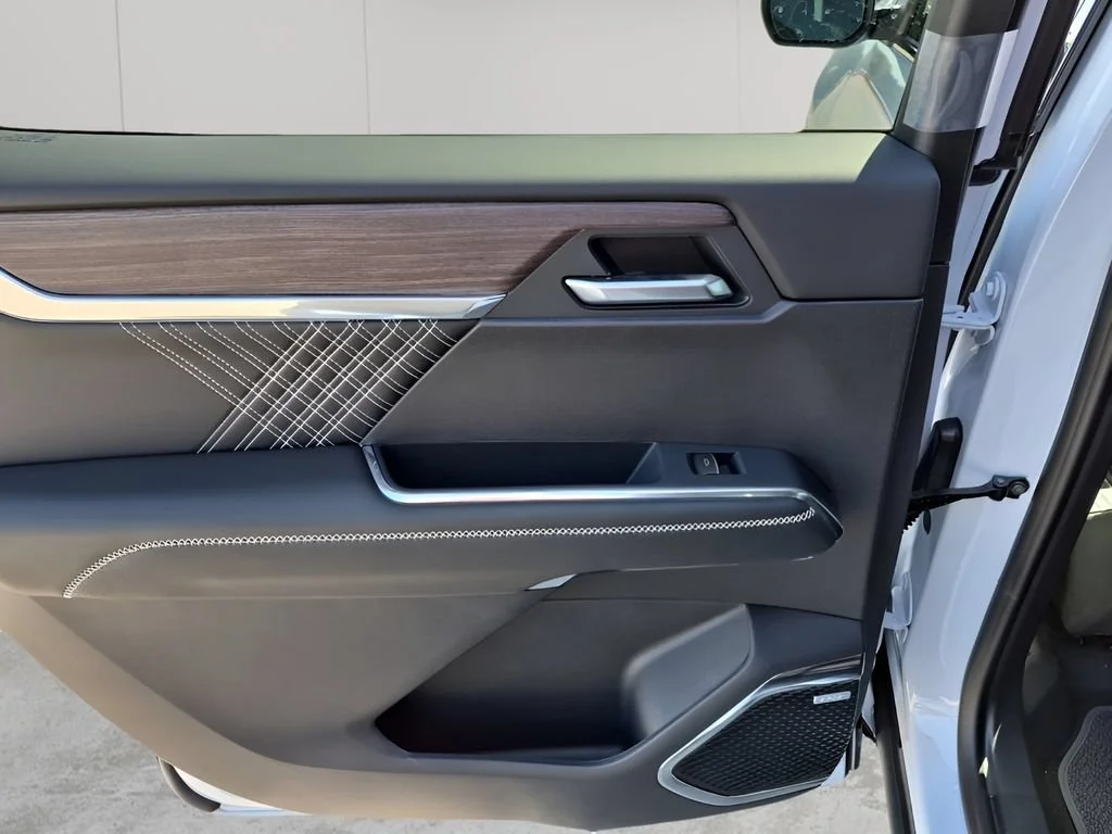 New 2026 Glacier White Tricoat GMC Denali image 19