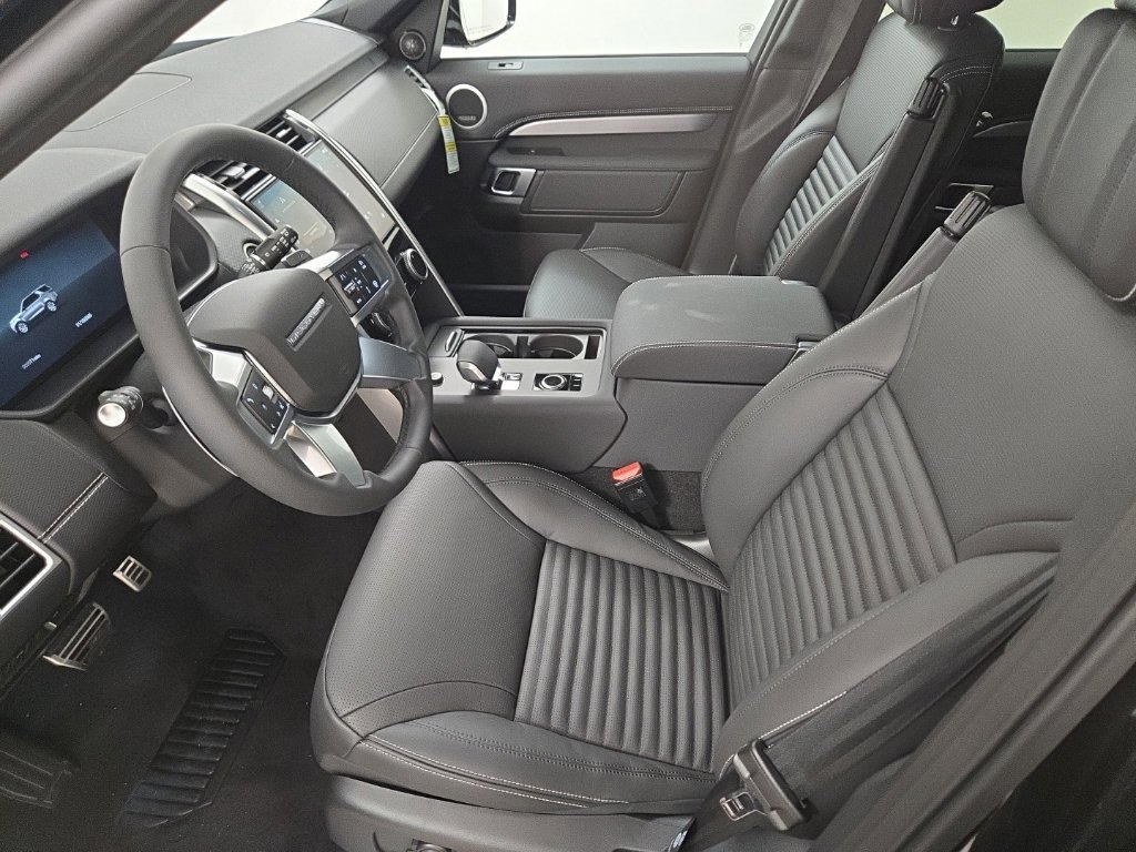 New 2026 Santorini Black Land Rover Gemini Edition image 22