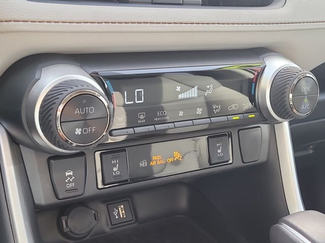 Used 2025 Red Toyota XLE Premium image 24