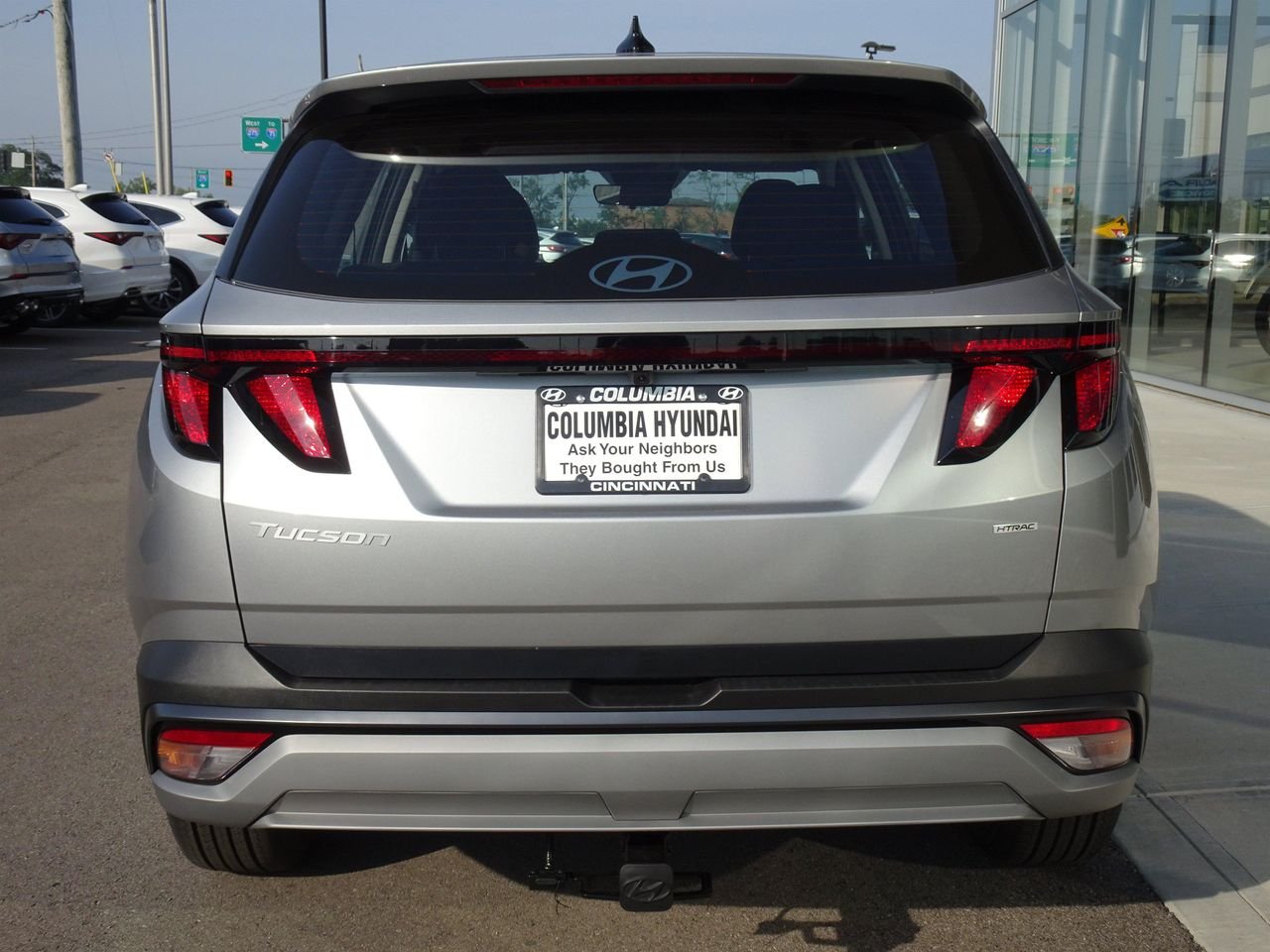 2025 Hyundai Tucson SE - Photo 4