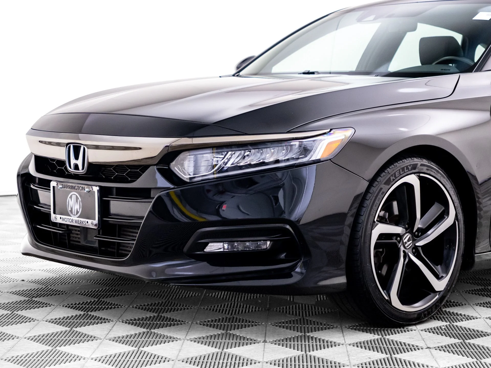 Used 2020  Honda Sport image 35