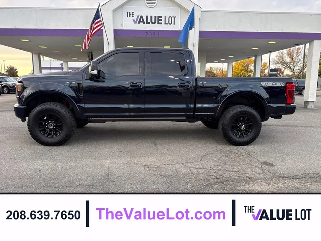 2022 Ford F-350SD Lariat
