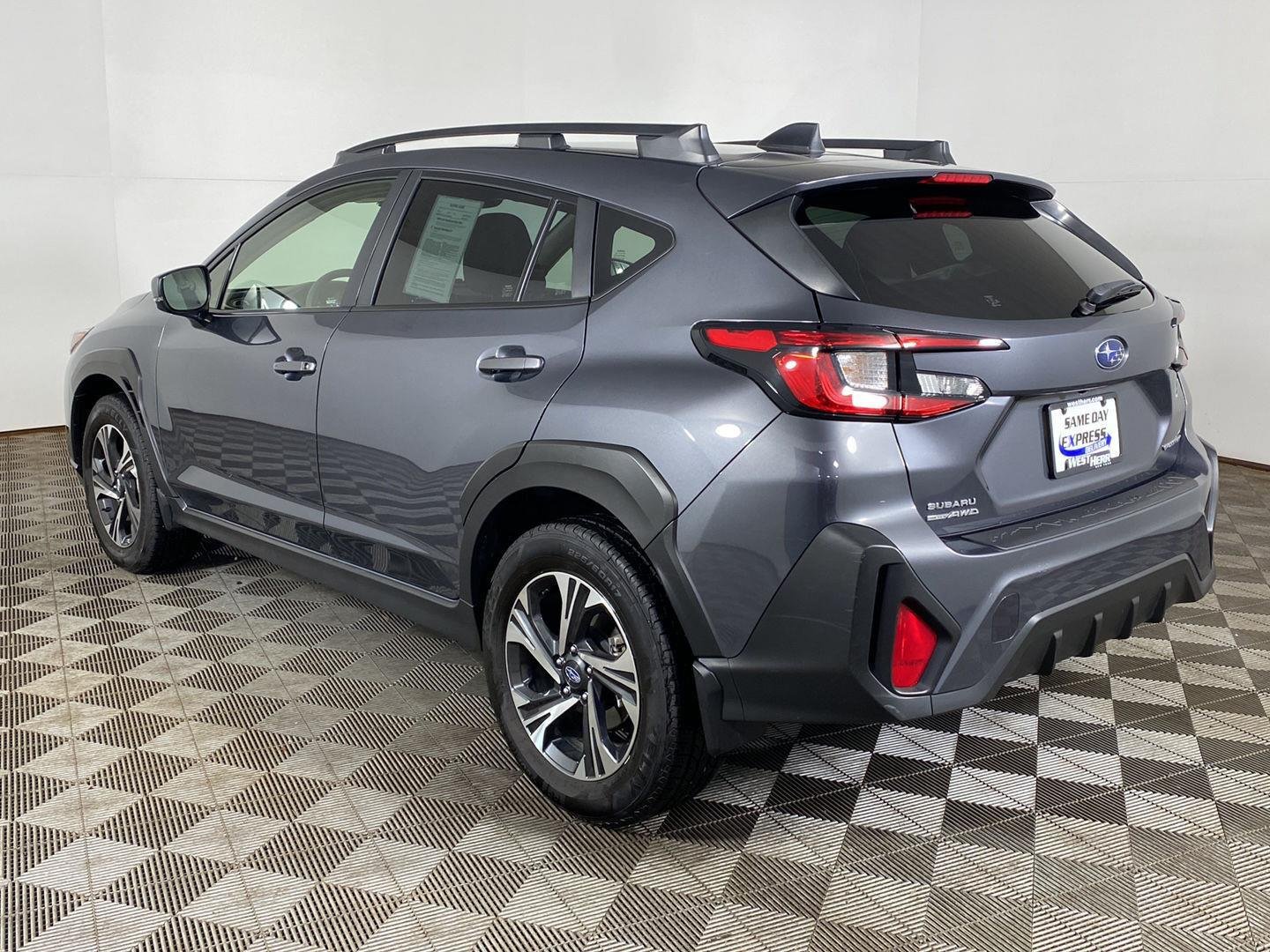Used 2024 Gray Metallic Subaru Premium image 8