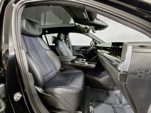 Used 2026 Black Cadillac Sport image 31