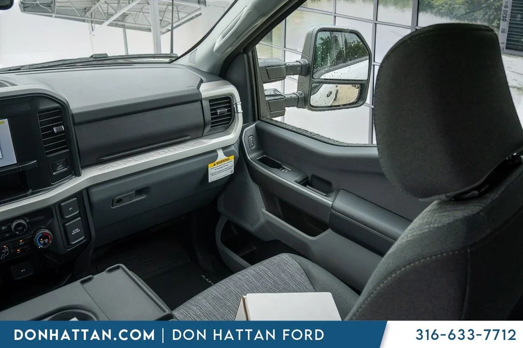 New 2026 Oxford White Ford F-350® XLT image 13
