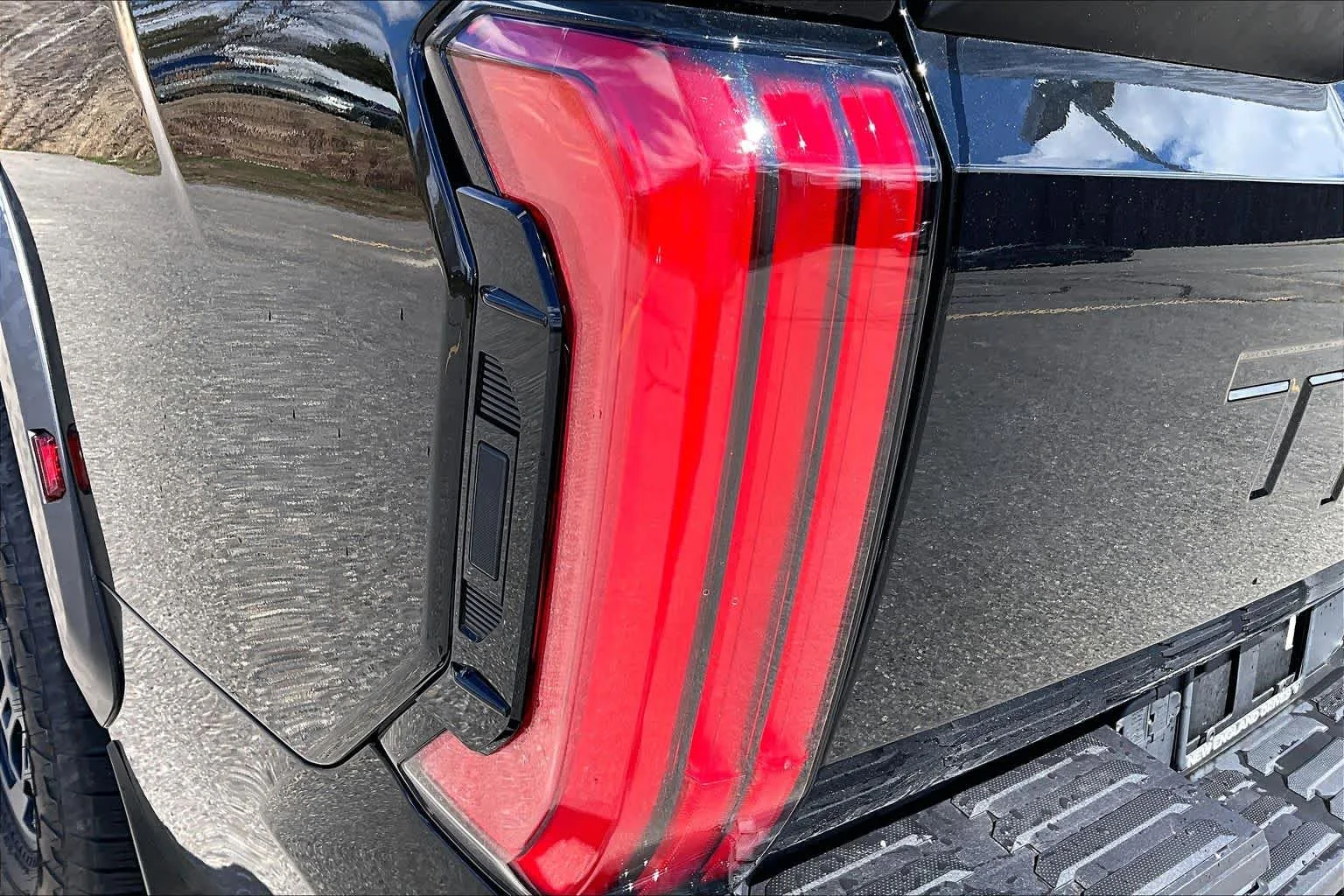 2025 Toyota Tundra TRD Pro - Photo 14