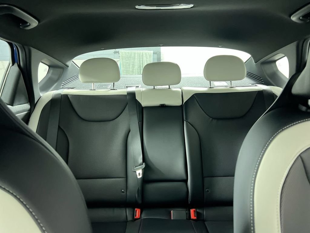 New 2026 Wave Blue Kia GT-Line image 34