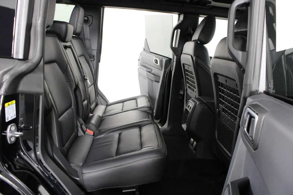 New 2026 Shadow Black Ford Badlands image 13