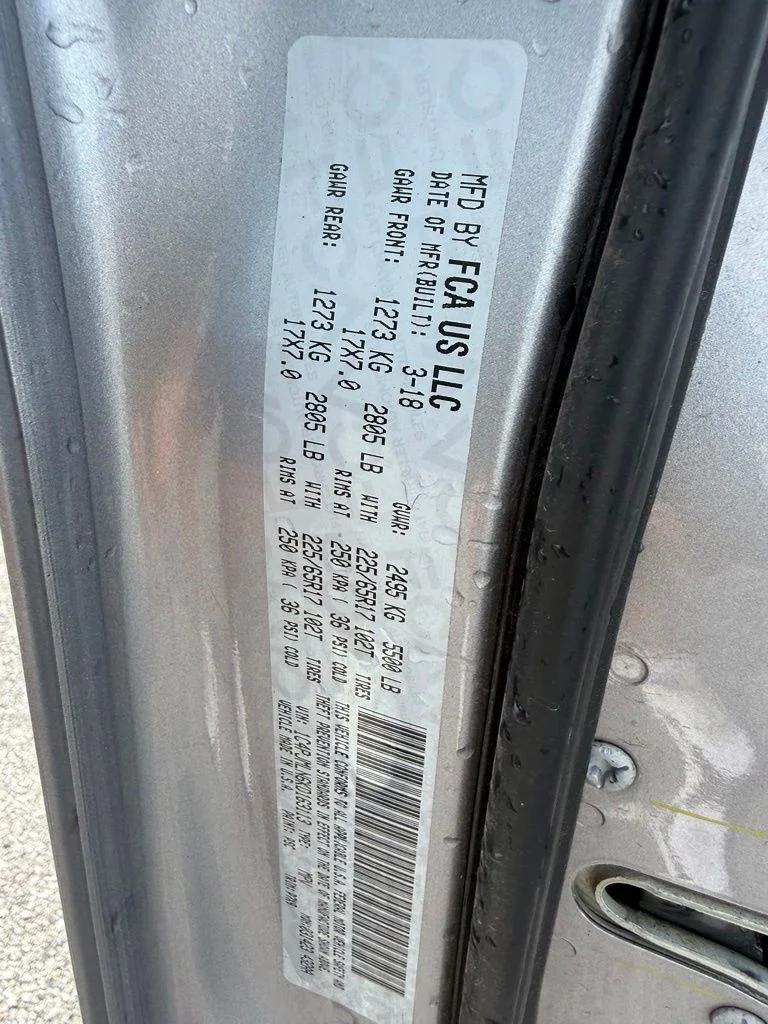 Used 2019 Silver Jeep Latitude Plus image 20