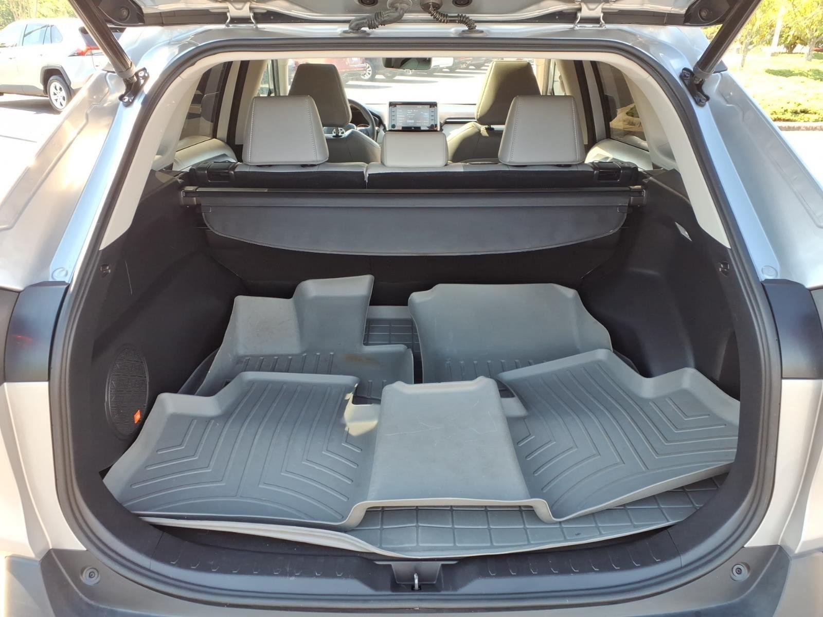 Used 2021 SILVER TOYOTA  image 32