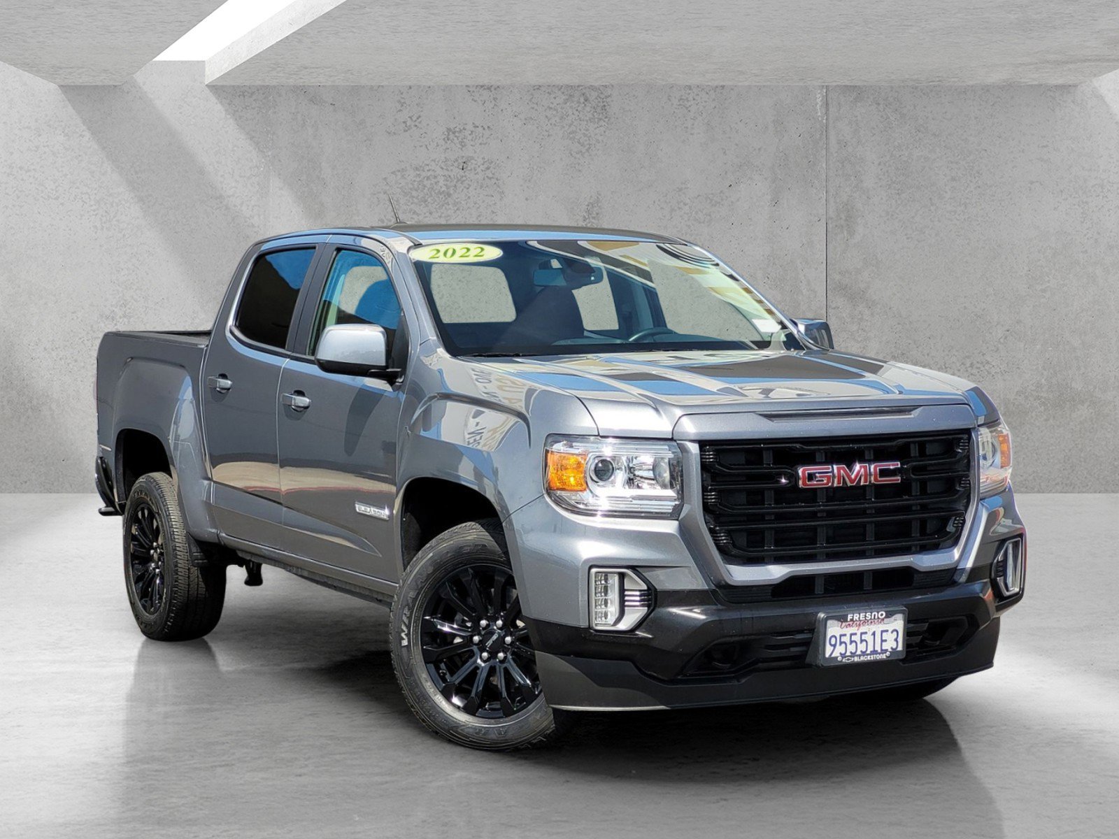 2022 GMC Canyon 2WD Elevation Crew Cab Short Box's photo