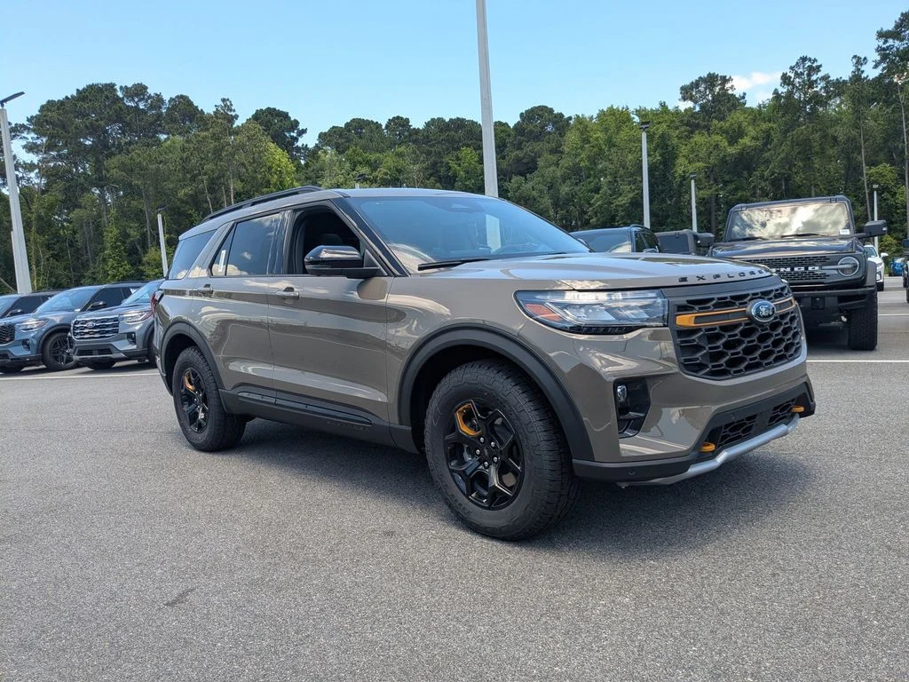 New 2026 Marsh Gray Ford Tremor image 2