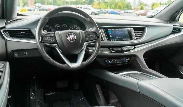 Used 2024 White Buick Essence image 15